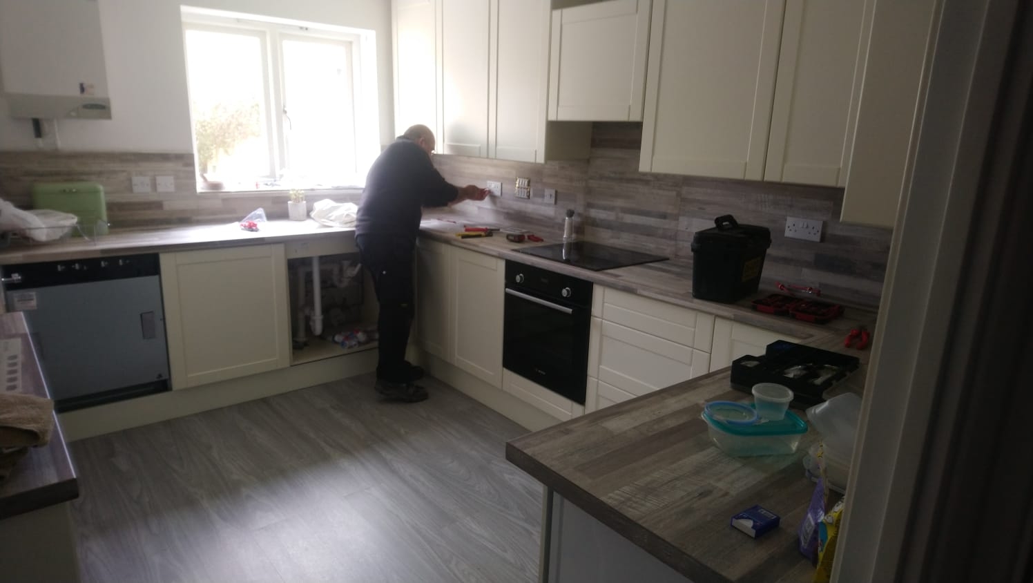 SR Electrician's — Photos 3